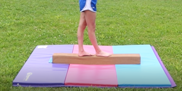 gymnastics bad habits to break standing on flat feet